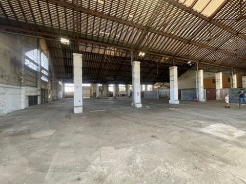   Dpt Hautes Pyrénées (65), à louer TARBES Bâtiment Industriel 