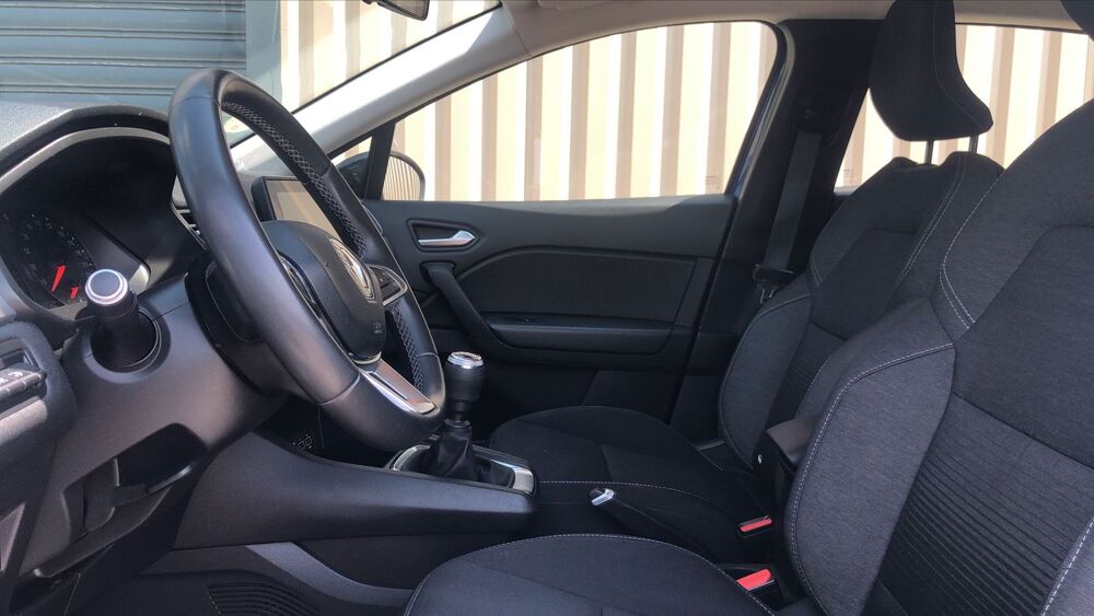 Captur (2) 1.5 dCi 95 Business 2020 occasion 45000 Orleans