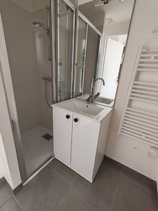  Appartement à louer 1 pièce 14 m²