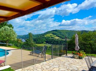  Maison à louer 10 pièces 180 m²