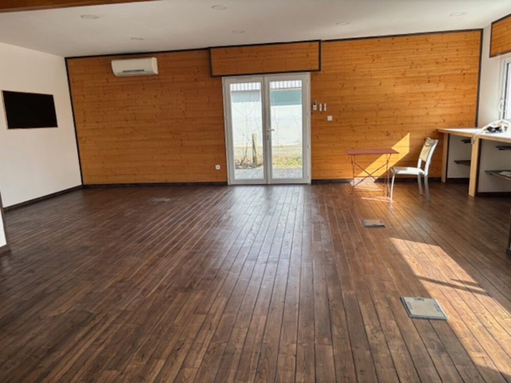   33180 LE HAILLAN , METROPOLE BORDEAUX  -  BUREAUX 227 m² avec PARKING Le haillan
