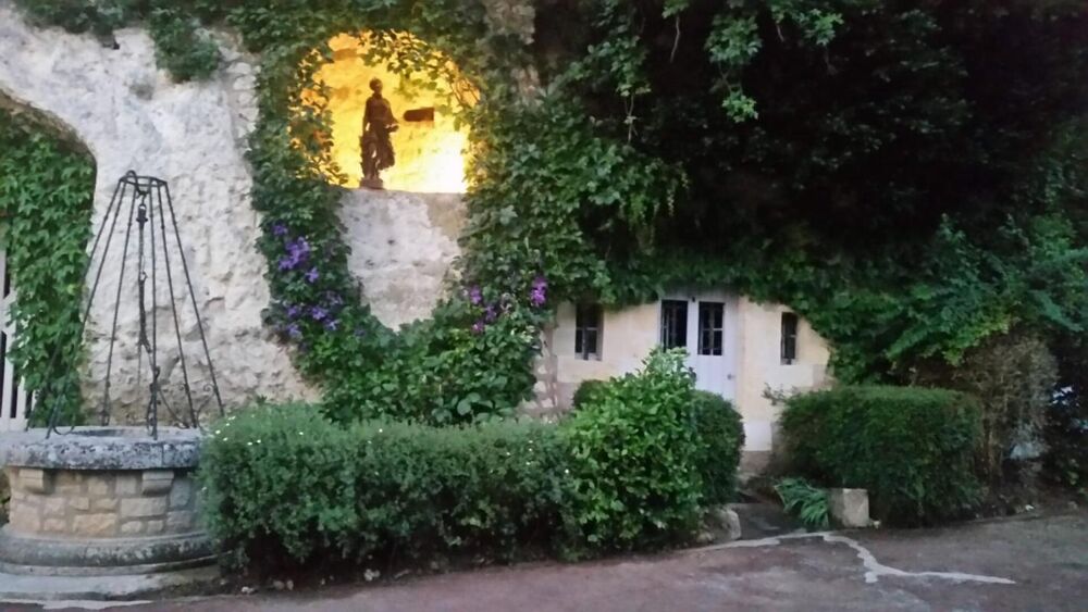 Vente Propriété/Château MANOIR A LA CHARTRE SUR LE LOIR  ET SES CAVES EXCEPTIONNELLES La chartre sur le loir