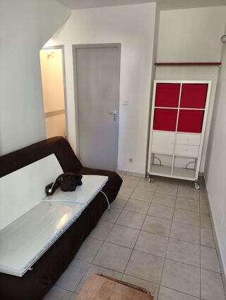 Appartement à louer 1 pièce 24 m²