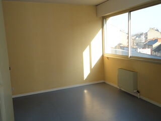  Appartement à louer 1 pièce 27 m²