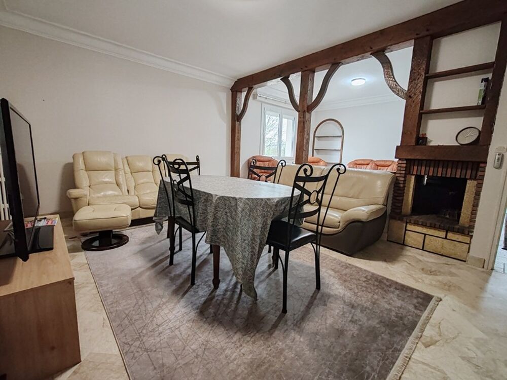 Propriete à vendre 10 pièces LA BRUFFIERE (85)
