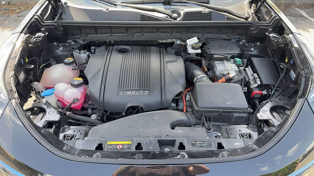 01 1.5 Ti 261 Plug in Hybrid DCT7 - Automatique Toit ouvrant 2022 occasion 06600 Antibes