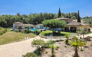  Maison à vendre 10 pièces 360 m²