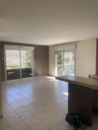  Appartement � louer 3 pi�ces 64 m�