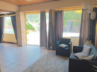  Maison à vendre 6 pièces 215 m²