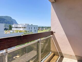  Appartement à vendre 4 pièces 81 m²