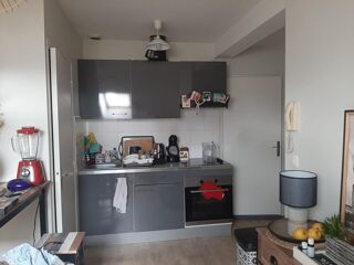  Appartement à louer 2 pièces 28 m²