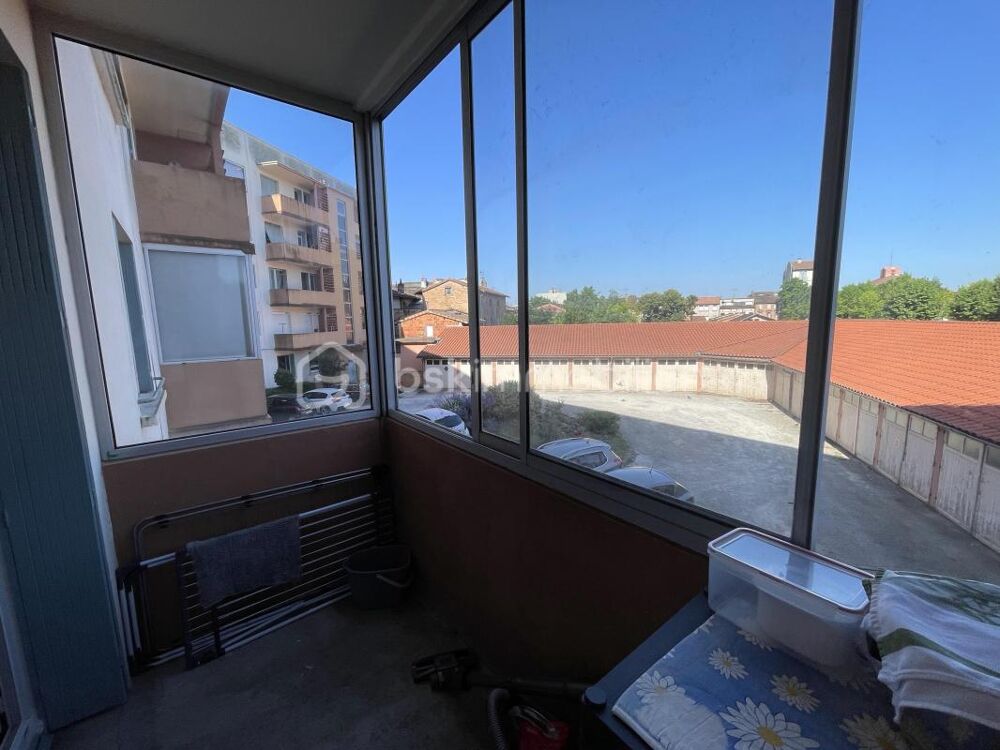 Vente Appartement Rare ! superbe T2 traversant avec garage fermé privé, cave et deux balcons Montauban