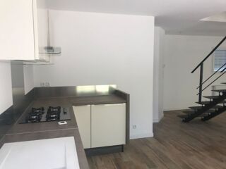  Maison à louer 4 pièces 100 m²