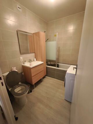  Appartement à louer 1 pièce 34 m²