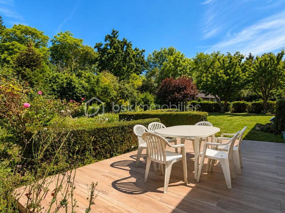 Vente Maison Maison familiale 6 chambres avec grand terrain – 15 min de Caen Caen