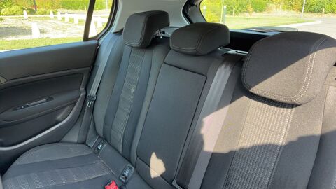 308 II 1.2 PureTech 130 Allure 2015 occasion 27180 Saint Sebastien De Morsent