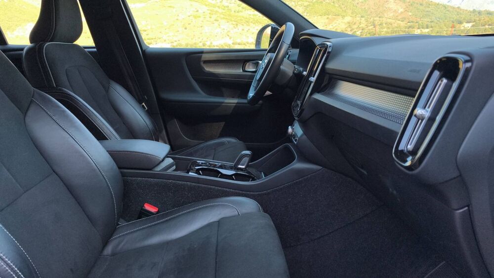 XC40 1.5 T5 TWE 262 Recharge DCT 7 R-Design 2021 occasion 20250 Corte