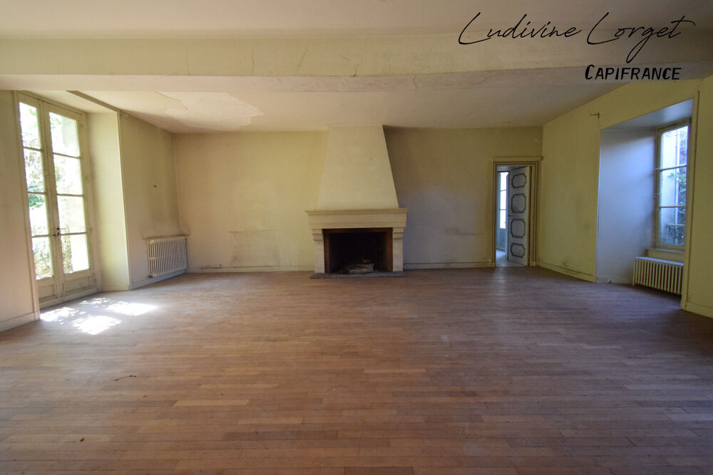 Vente Maison A vendre Corps de ferme à rénover entièrement proche BETZ(60)– Maison de maître de 450 m² -8 chambres -plusieurs bâtiments et te Betz