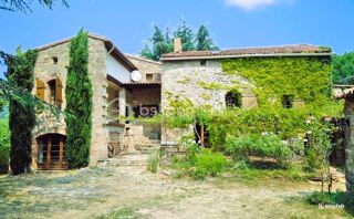  Maison � vendre 9 pi�ces 250 m�