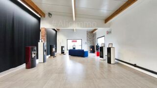  Immeuble à vendre 3 pièces 258 m²