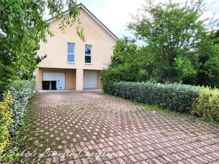 Maison à vendre 8 pièces 215 m²