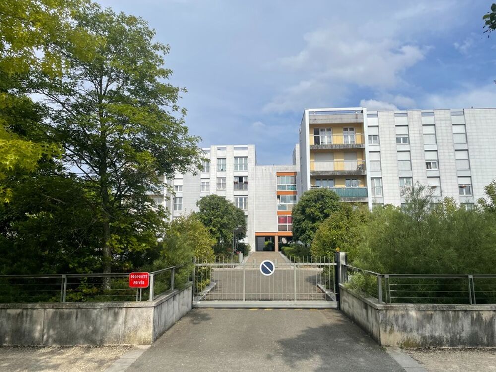Vente Appartement Appartement à vendre 4 pièces CHARTRES (28) Chartres