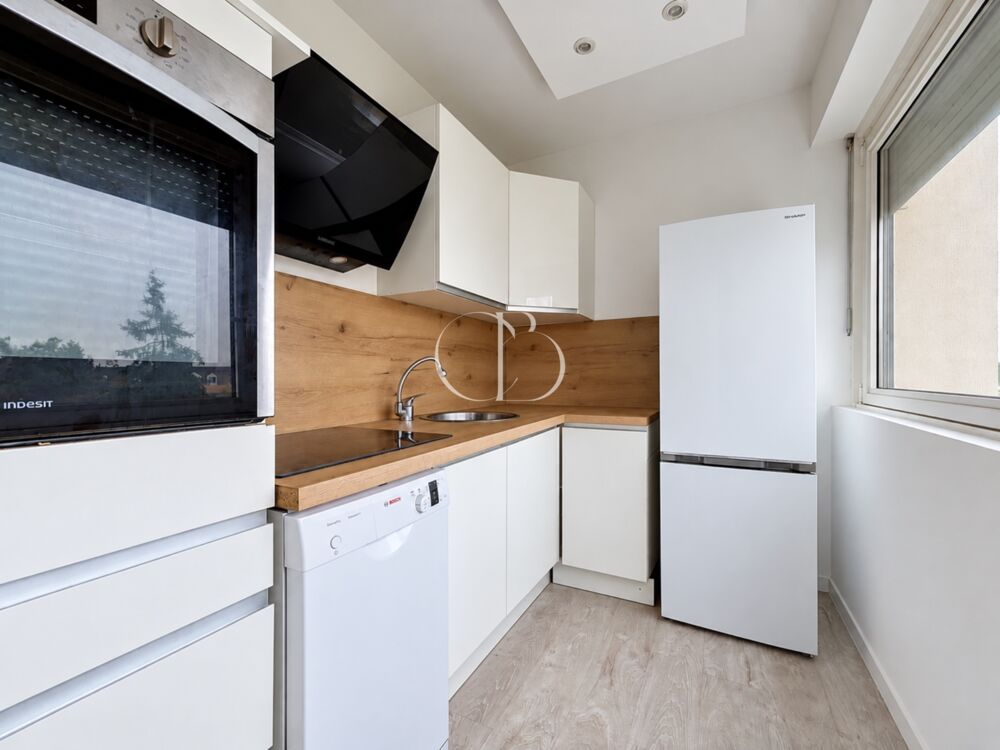 Vente Appartement Appartement à vendre 2 pièces ANNEMASSE (74) Annemasse