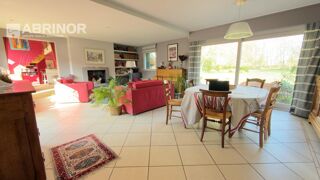  Villa � vendre 6 pi�ces 206 m�