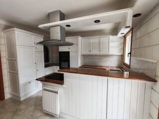  Propriété/château à vendre 10 pièces 230 m²