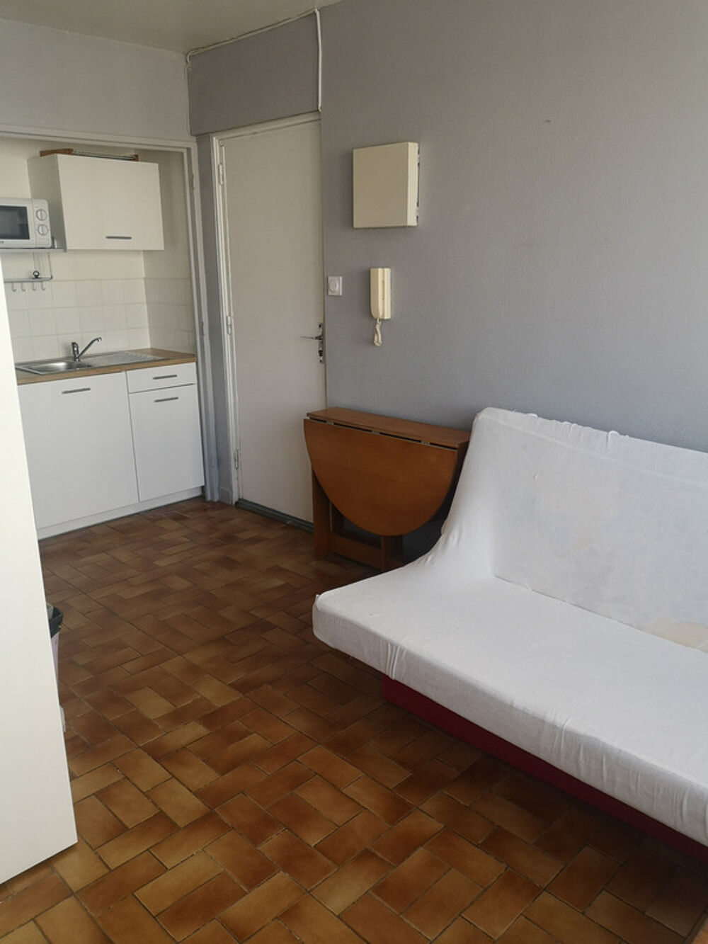 Appartement 1 pièce 17 m² · à Dijon · 17 m² · 68 000 €