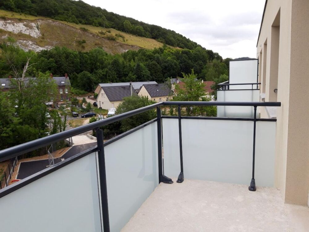 Location Appartement T2 avec balcon et parking à ST LEGER DU BOURG DENIS Saint leger du bourg denis