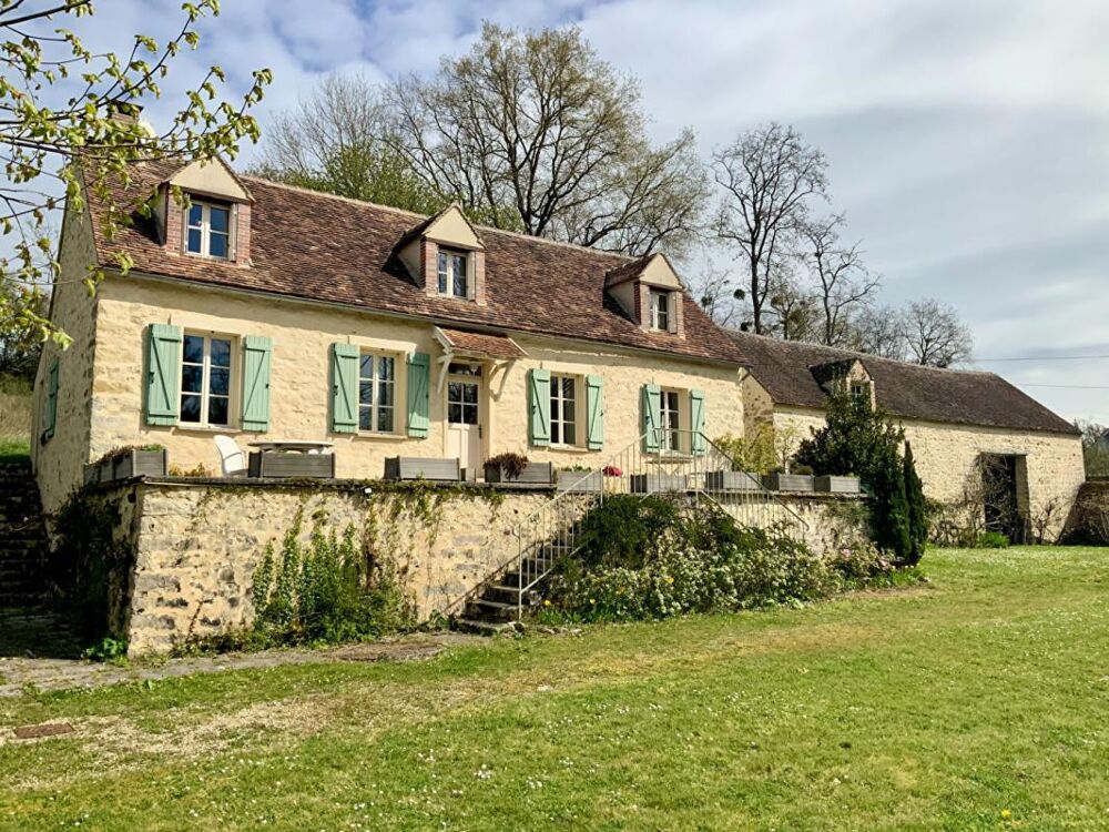 Elégante maison en pierre au coeur de la nature - Vue foret & charme authentiques à Dormelles