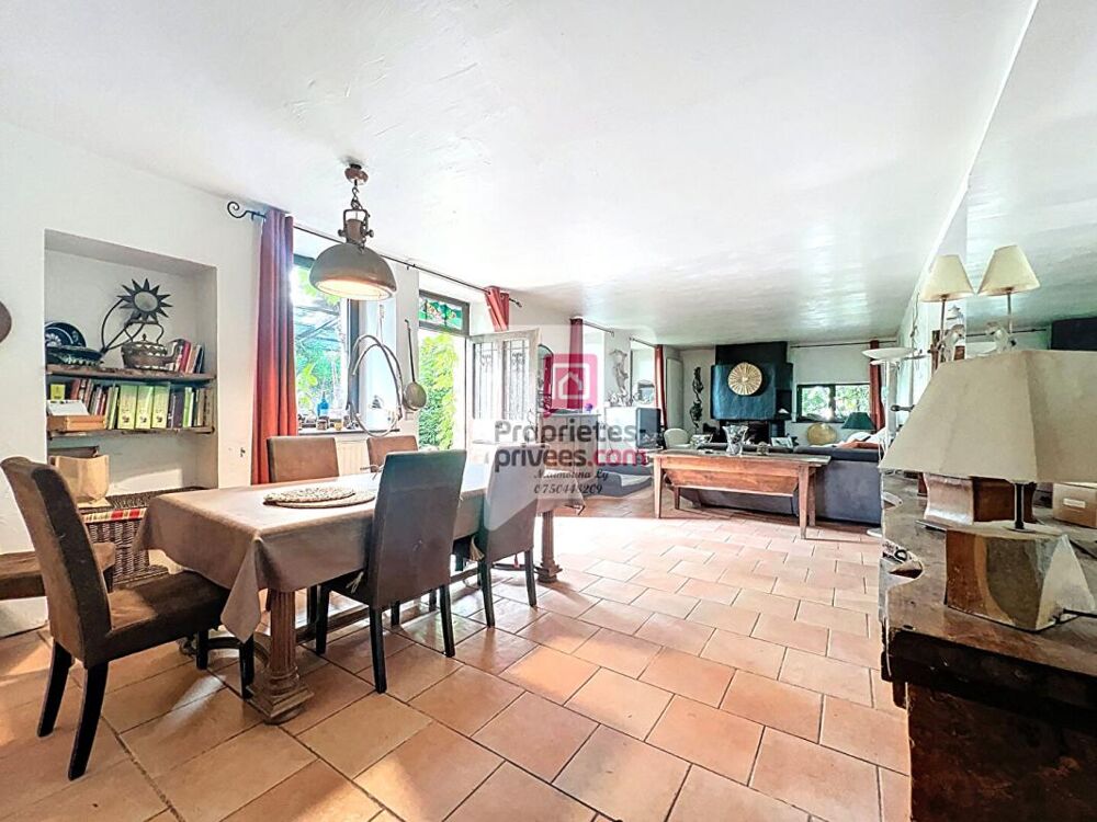 Vente Maison Maison, Gilly Sur Isère 15 pièces  353 m2 + dépendance de 200 m² Gilly sur isere