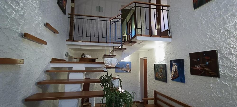 Maison à vendre 6 pièces PERRIER (63)
