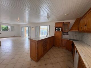  Maison à louer 3 pièces 92 m²
