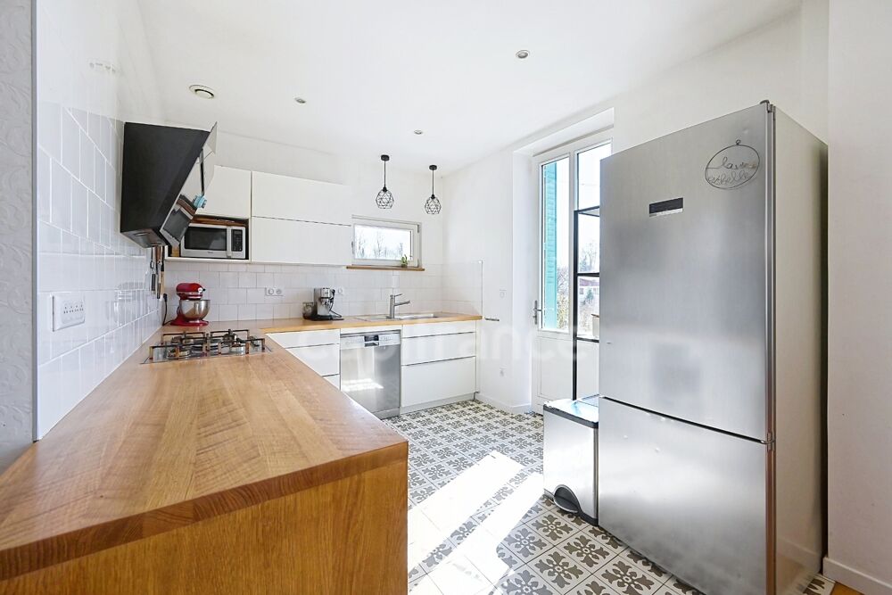 Vente Maison Rare à Novalaise : maison familiale 136M² rénovée - 5 Chambres- dépendance Novalaise