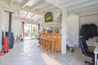  Maison à vendre 6 pièces 197 m²