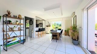  Maison � vendre 9 pi�ces 215 m�