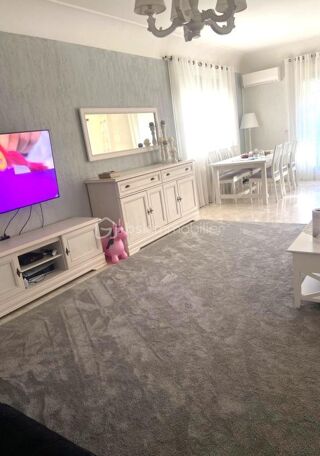  Immeuble � vendre 7 pi�ces 293 m�