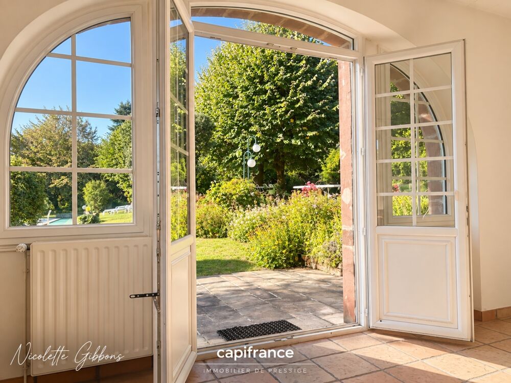à vendre  Propriété/château Meyssac (19500)