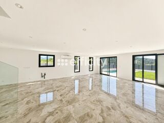  Villa à vendre 4 pièces 121 m²