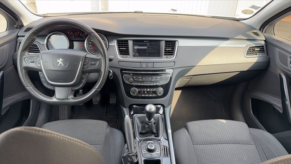 508 I 1.6 e-HDi 115 Style 2013 occasion 30000 Nimes