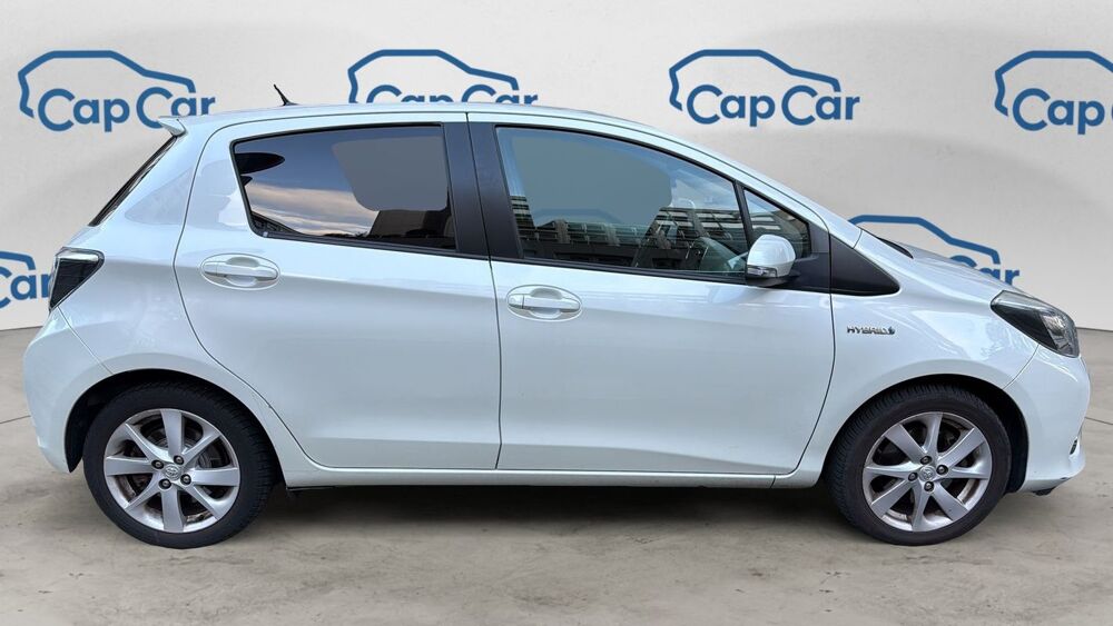 Yaris 1.5 VVT-i 100 Hybrid E-CVT Style 2013 occasion 69003 Lyon