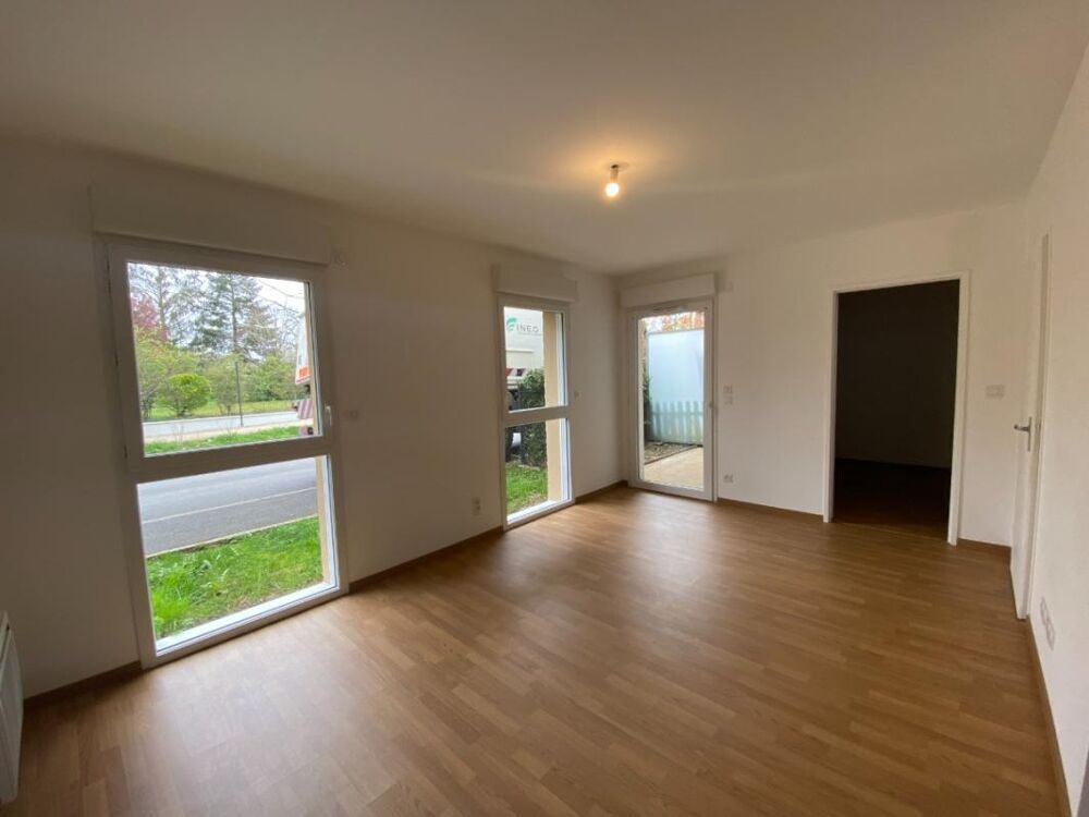 Location Appartement T2 avec parking et terrasse à TOURS Tours