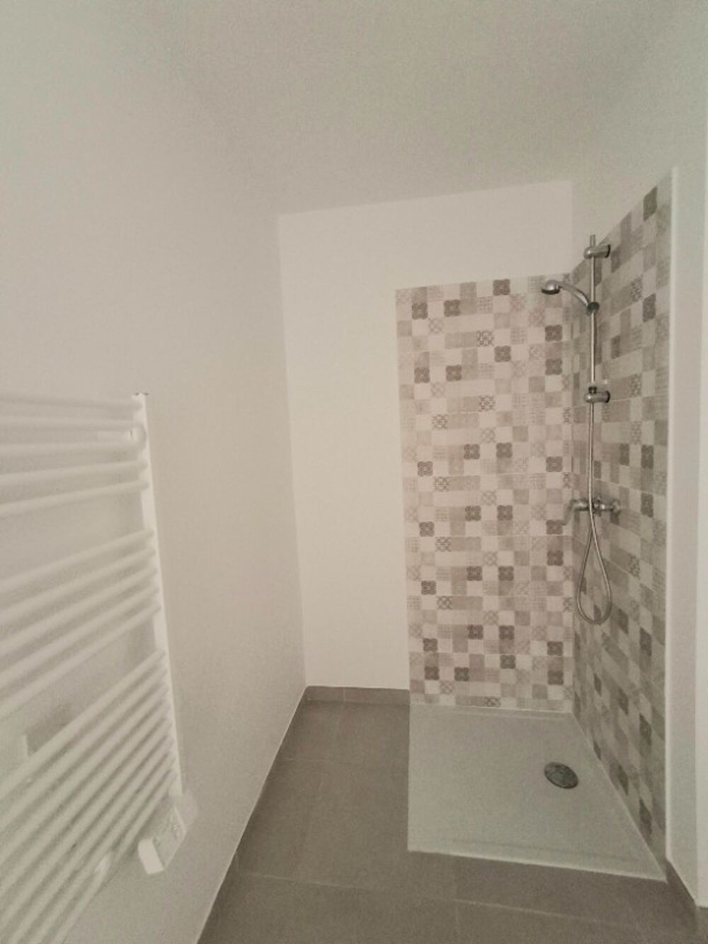 Location Appartement T1 NEUF avec balcon et parking à MONTEUX Monteux