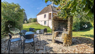 Vente Maison Maison d'architecte de 194 m2 sur un terrain de 5721 m²  avec une grande dépendance Paray le monial