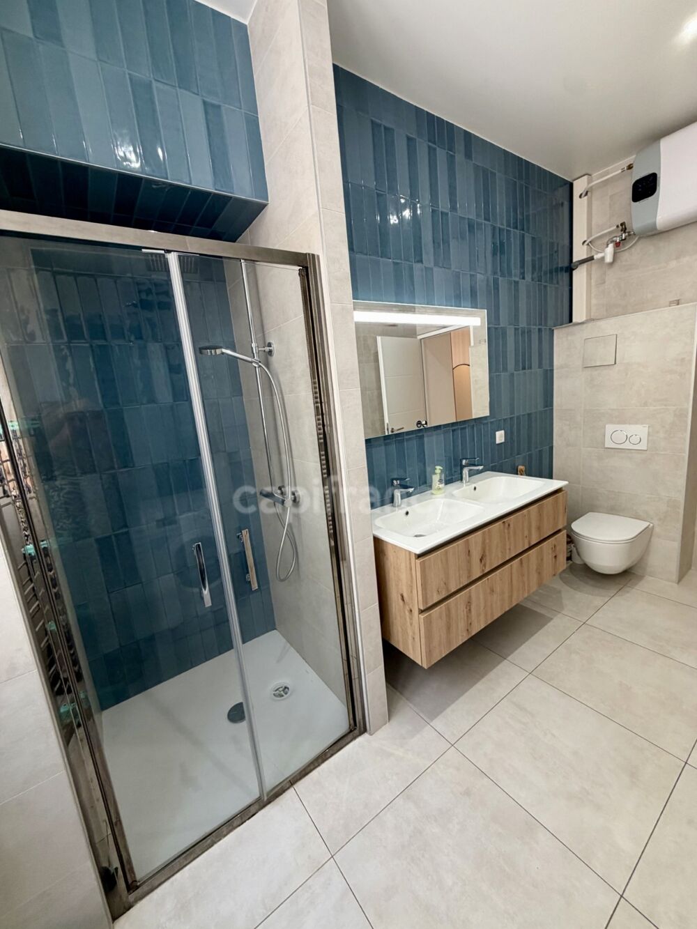 Vente Appartement AJACCIO (20), entrée de ville, cours Napoléon , beau et spacieux studio Ajaccio