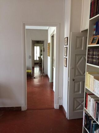  Appartement à louer 4 pièces 110 m²