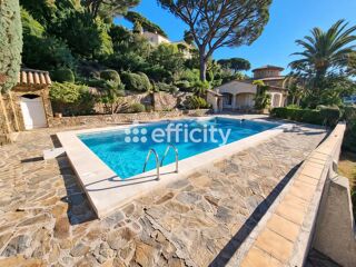  Villa à vendre 6 pièces 234 m²