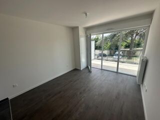  Appartement à louer 2 pièces 39 m²